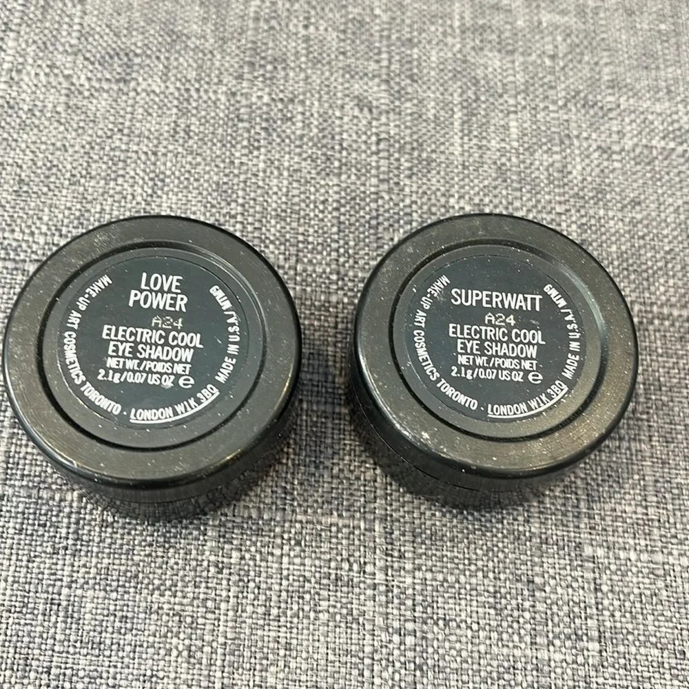 MAC electric cool eyeshadow Bundle Love Power & Superwatt